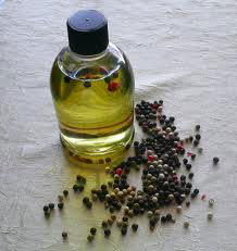 BLACK PEPPER OIL - Spice Oils